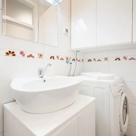Grand Apartment Rina