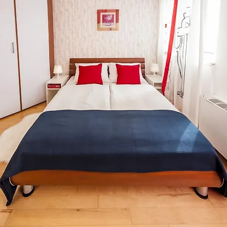 Grand Apartment Rina