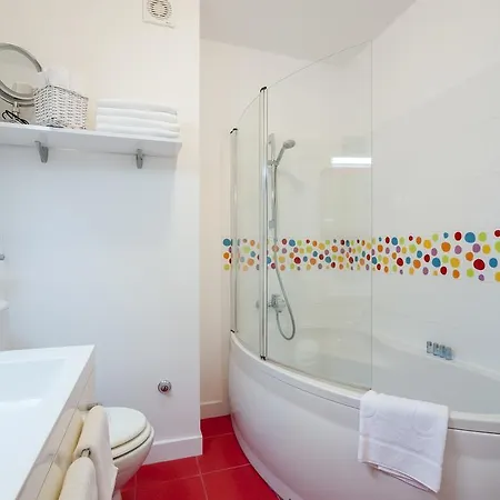 Grand Apartment Rina *
